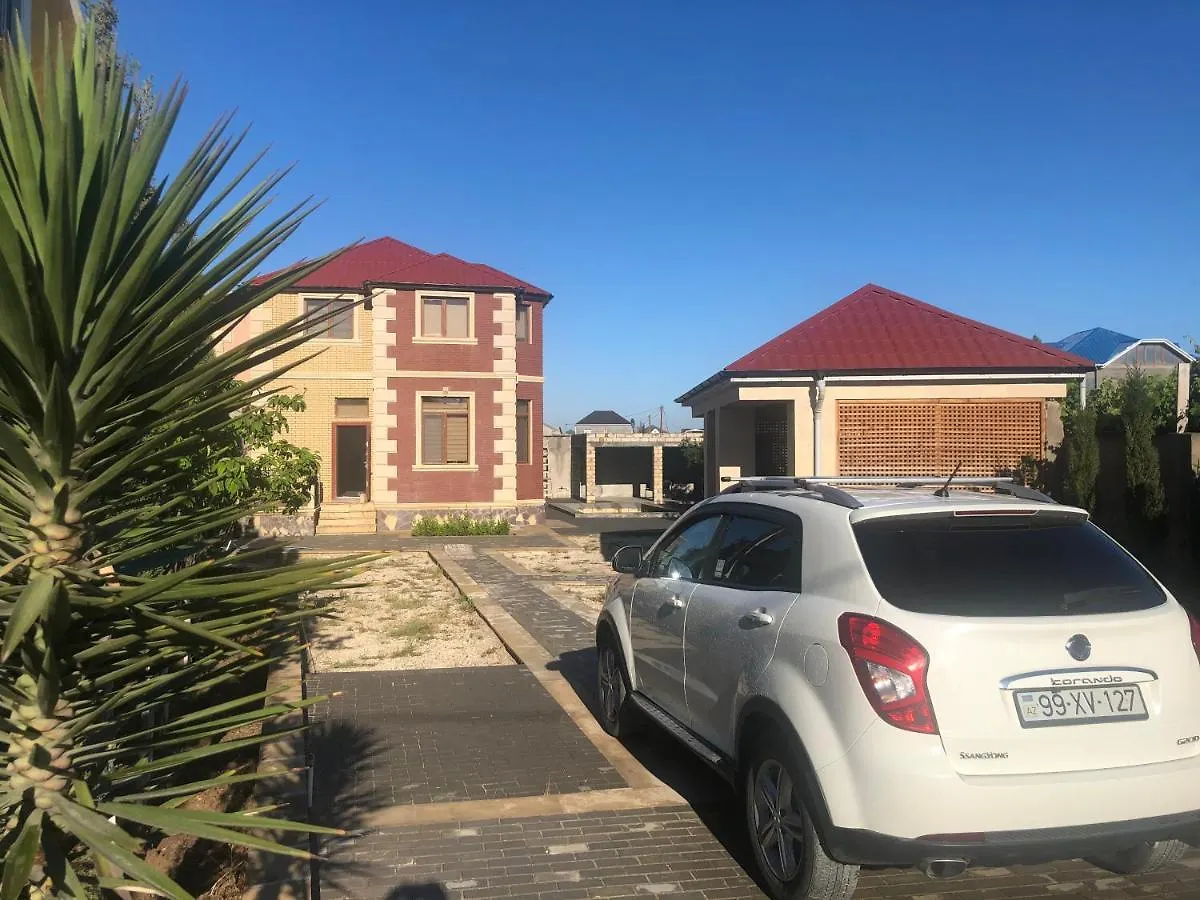 Goradil Beach Bakoe Villa